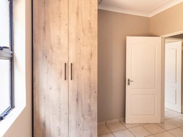 2 Bedroom Apartment in Rynfield AH