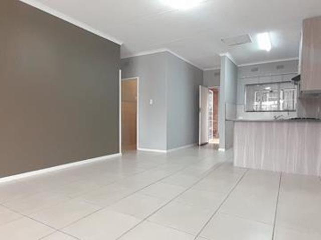 2 Bedroom Apartment in Rynfield AH
