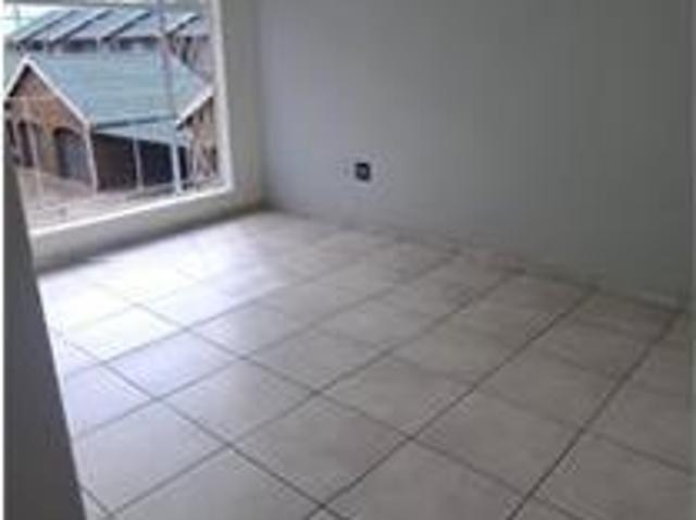 2 Bedroom Apartment in Rynfield AH