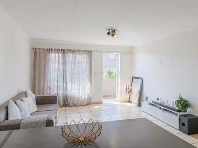 2 Bedroom Apartment in Radiokop