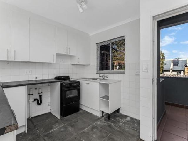 2 Bedroom Apartment in Radiokop