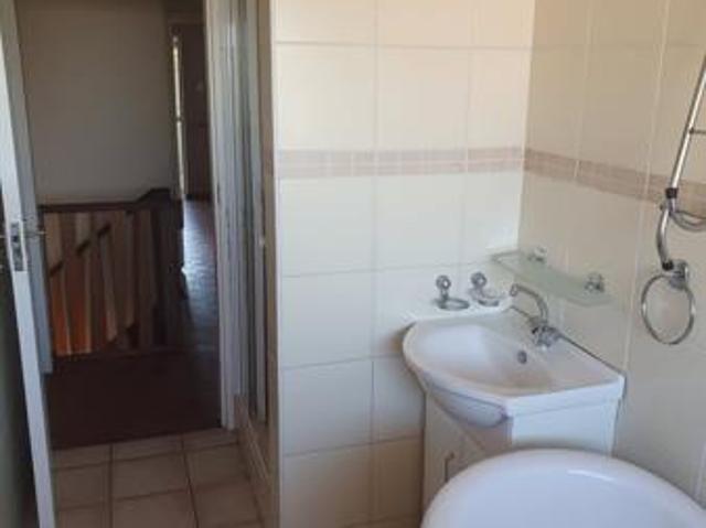 2 Bedroom Apartment in Randburg Central
