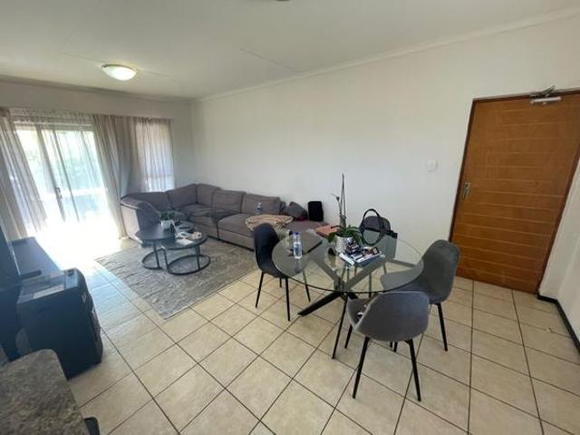 2 Bedroom Apartment in Randpark Ridge
