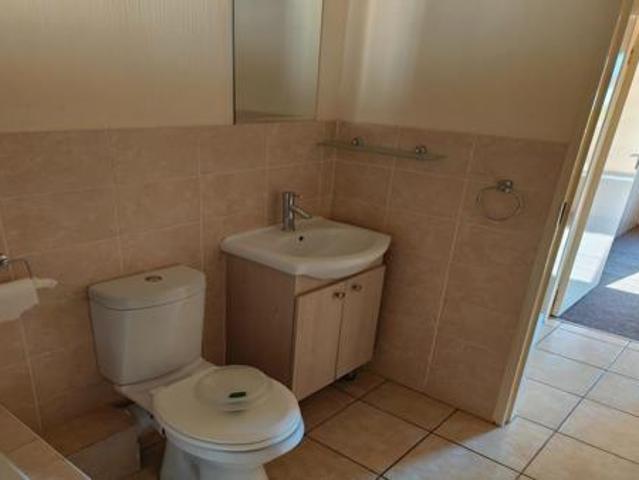 2 Bedroom Apartment in Randpark Ridge