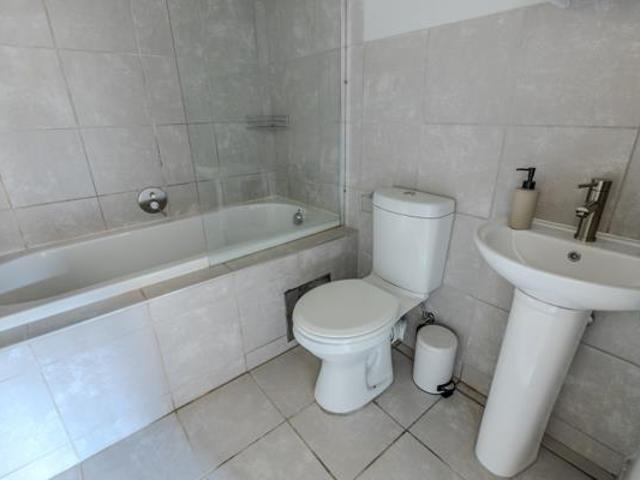 2 Bedroom Apartment in Raslouw