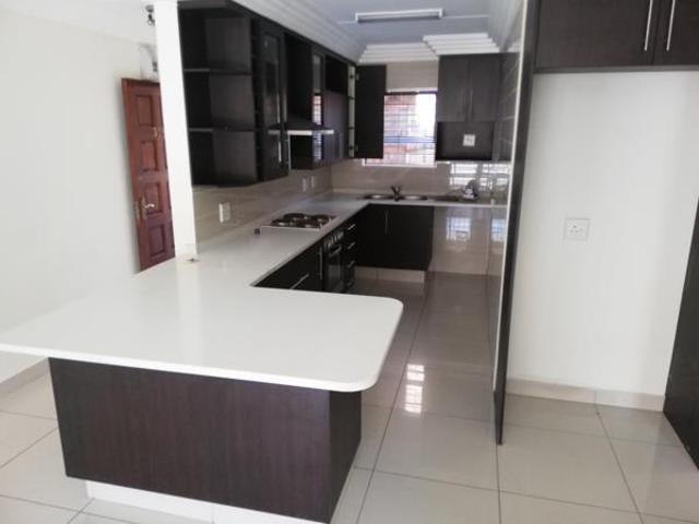 2 Bedroom Apartment in Ravenswood