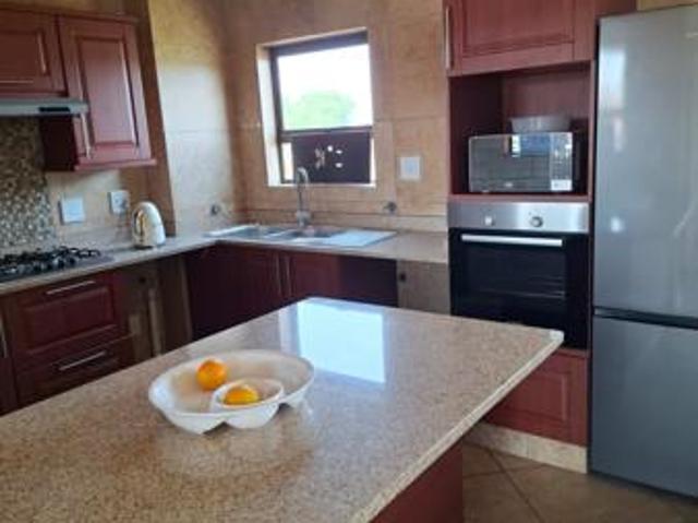 2 Bedroom Apartment in Ravenswood