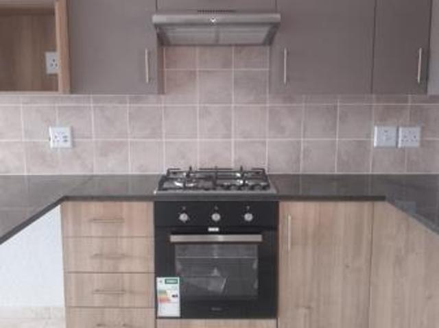 2 Bedroom Apartment in Ravenswood