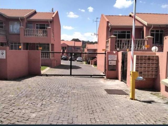 2 Bedroom Apartment in Rembrandt Park
