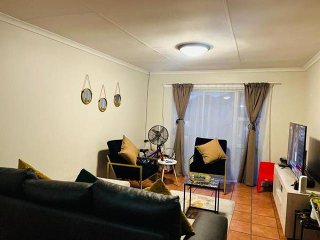 2 Bedroom Apartment in Reyno Ridge