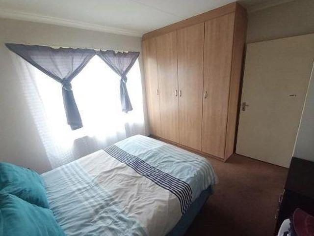 2 Bedroom Apartment in Reyno Ridge