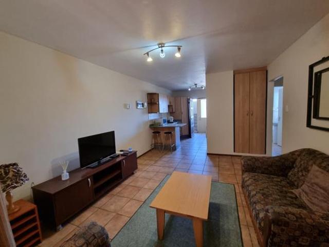 2 Bedroom Apartment in Reyno Ridge