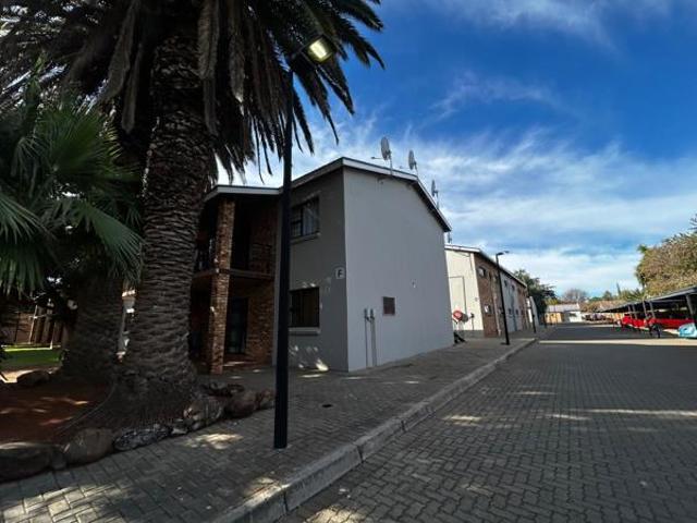 2 Bedroom Apartment in Rhodesdene