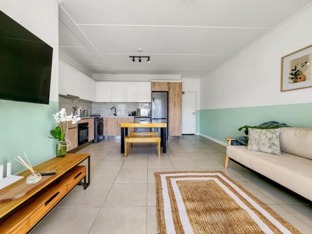 2 Bedroom Apartment in Richwood