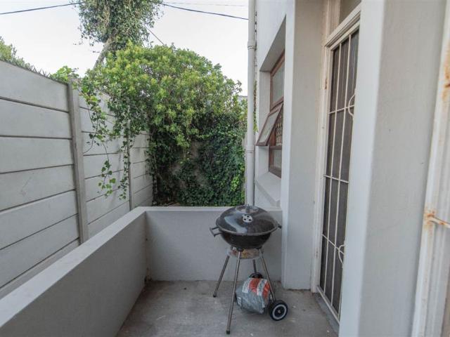 2 Bedroom Apartment in Richmond Hill