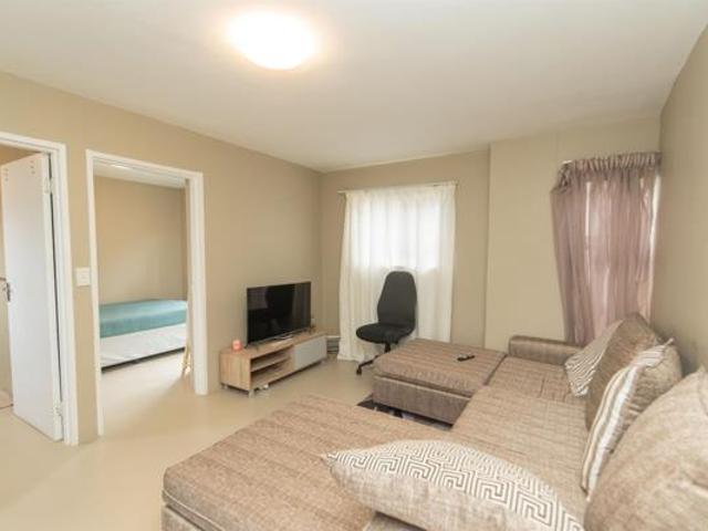 2 Bedroom Apartment in Richmond Hill