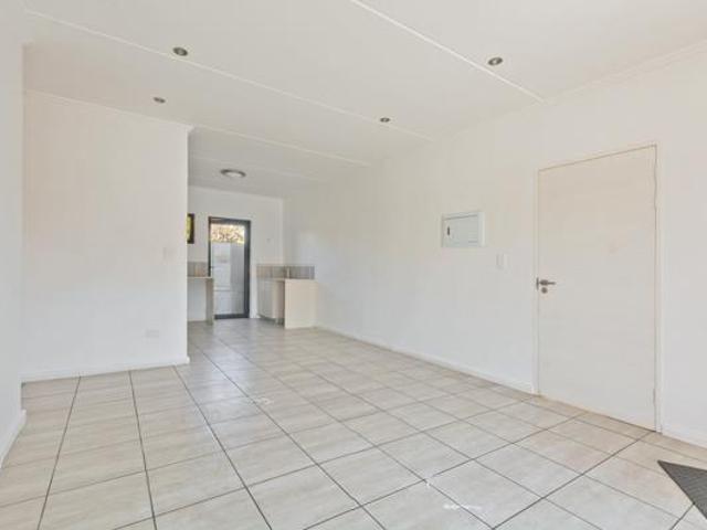 2 Bedroom Apartment in Rivonia