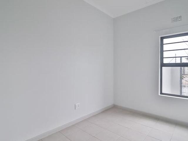 2 Bedroom Apartment in Rivergate