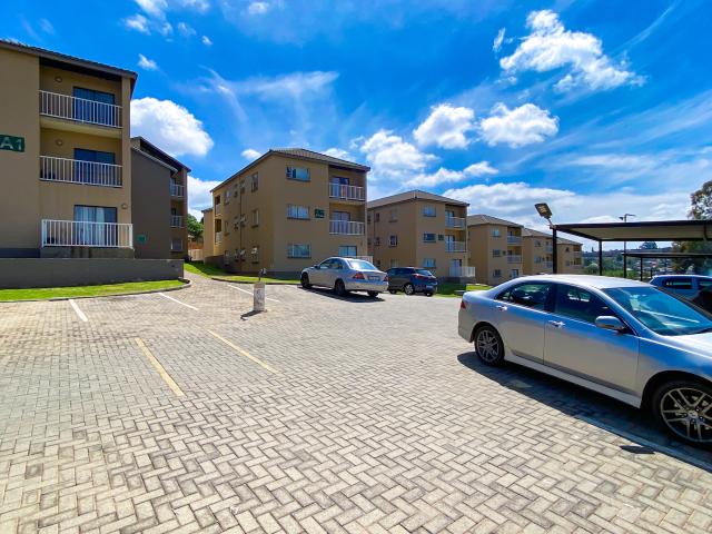 2 Bedroom Apartment in Roodepoort