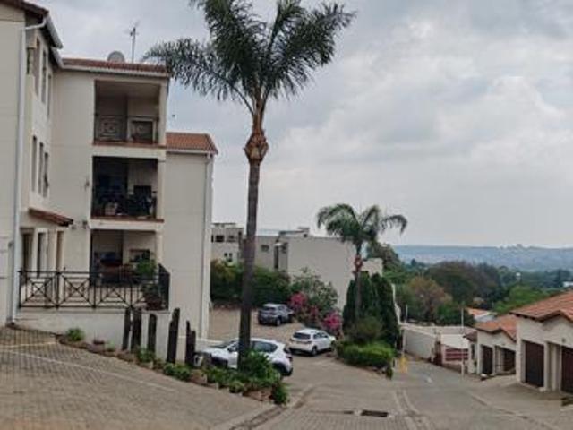 2 Bedroom Apartment in Roodepoort Central