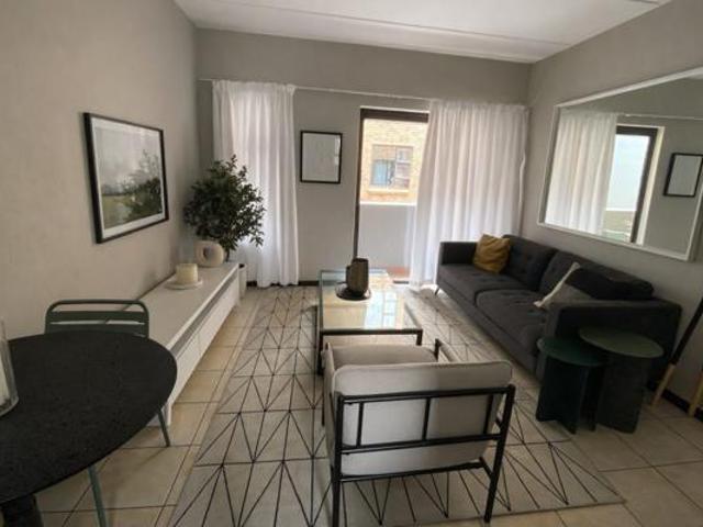 2 Bedroom Apartment in Roodepoort Central