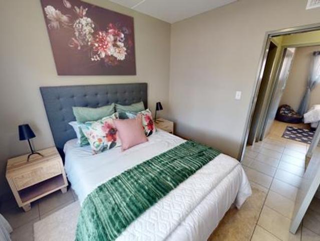 2 Bedroom Apartment in Rooihuiskraal
