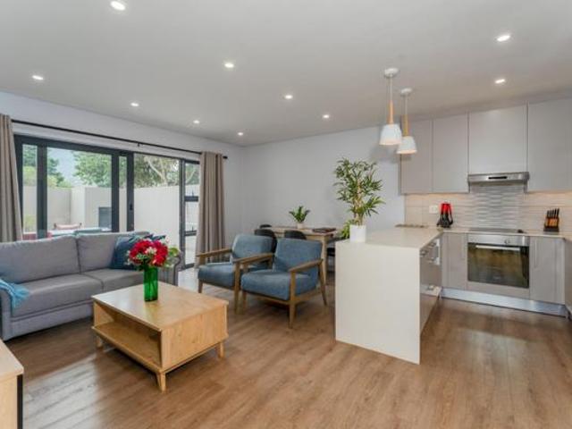 2 Bedroom Apartment in Rondebosch