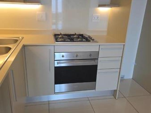 2 Bedroom Apartment in Rosebank