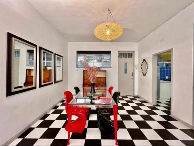 2 Bedroom Apartment in Rosebank