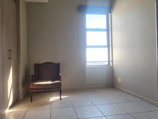 2 Bedroom Apartment in Rosebank