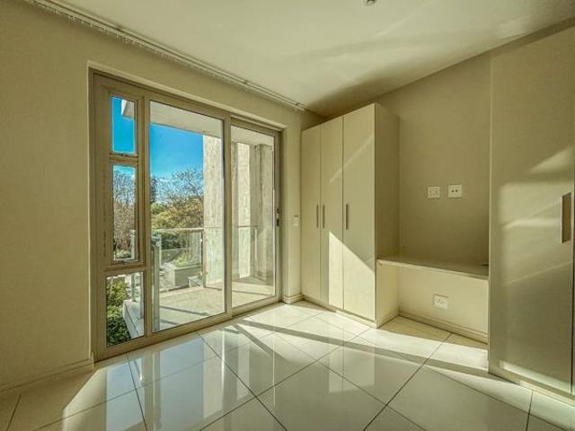 2 Bedroom Apartment in Rosebank