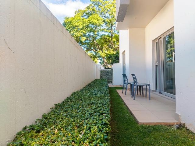 2 Bedroom Apartment in Rosebank