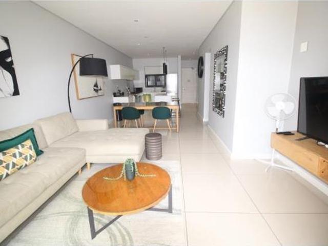 2 Bedroom Apartment in Rosebank