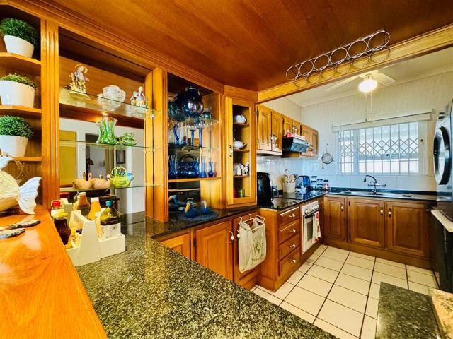 2 Bedroom Apartment in St Michaels on Sea