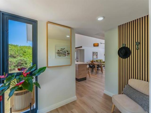2 Bedroom Apartment in St Francis Links Golf Estate