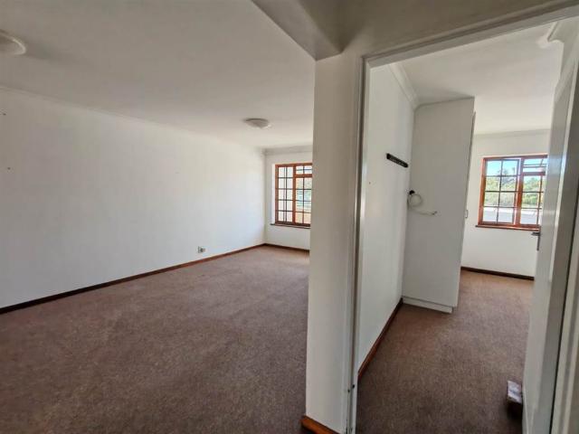 2 Bedroom Apartment in St Georges Park