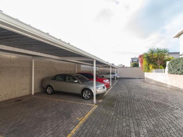 2 Bedroom Apartment in St Georges Park