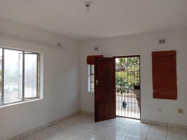 2 Bedroom Apartment in Stanger Central
