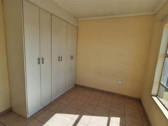 2 Bedroom Apartment in Staalrus