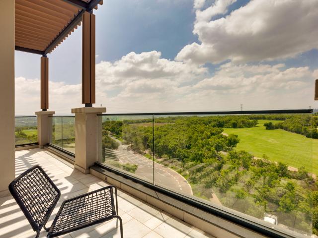 2 Bedroom Apartment in Steyn City