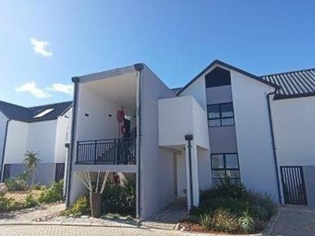 2 Bedroom Apartment in Stilbaai Wes