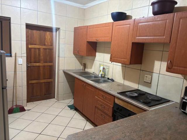 2 Bedroom Apartment in Stonehenge