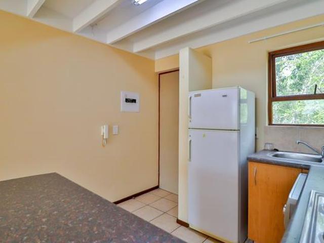 2 Bedroom Apartment in Strathavon