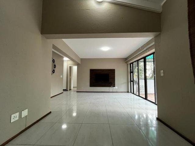 2 Bedroom Apartment in Strathavon