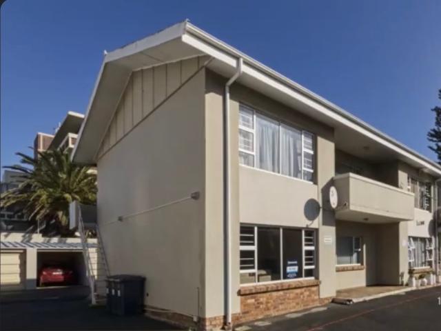 2 Bedroom Apartment in Strand North
