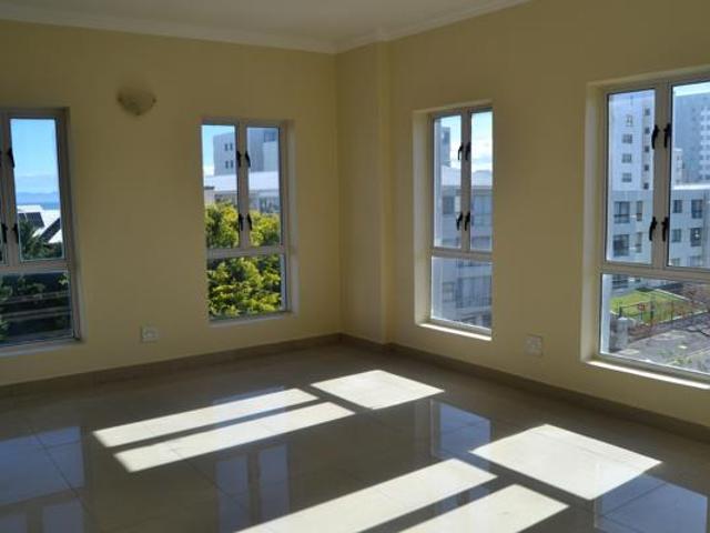 2 Bedroom Apartment in Strand North