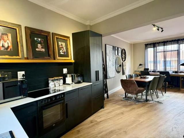 2 Bedroom Apartment in Strand South