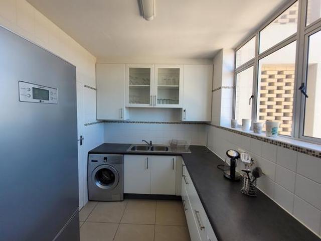 2 Bedroom Apartment in Summerstrand