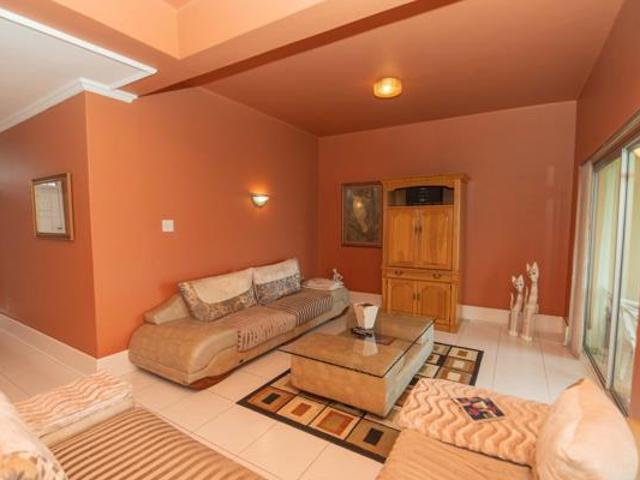 2 Bedroom Apartment in Summerstrand