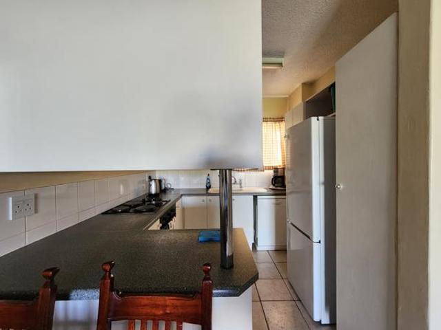 2 Bedroom Apartment in Summerstrand